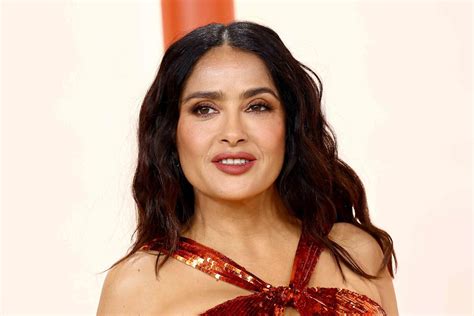 nude salma hayek pics